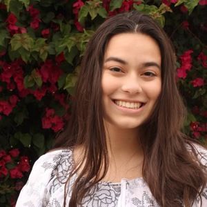 Meet your Posher, Danielle